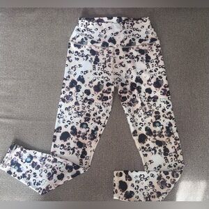 Women’s Leopard Print Active Leggings - Black/Tan